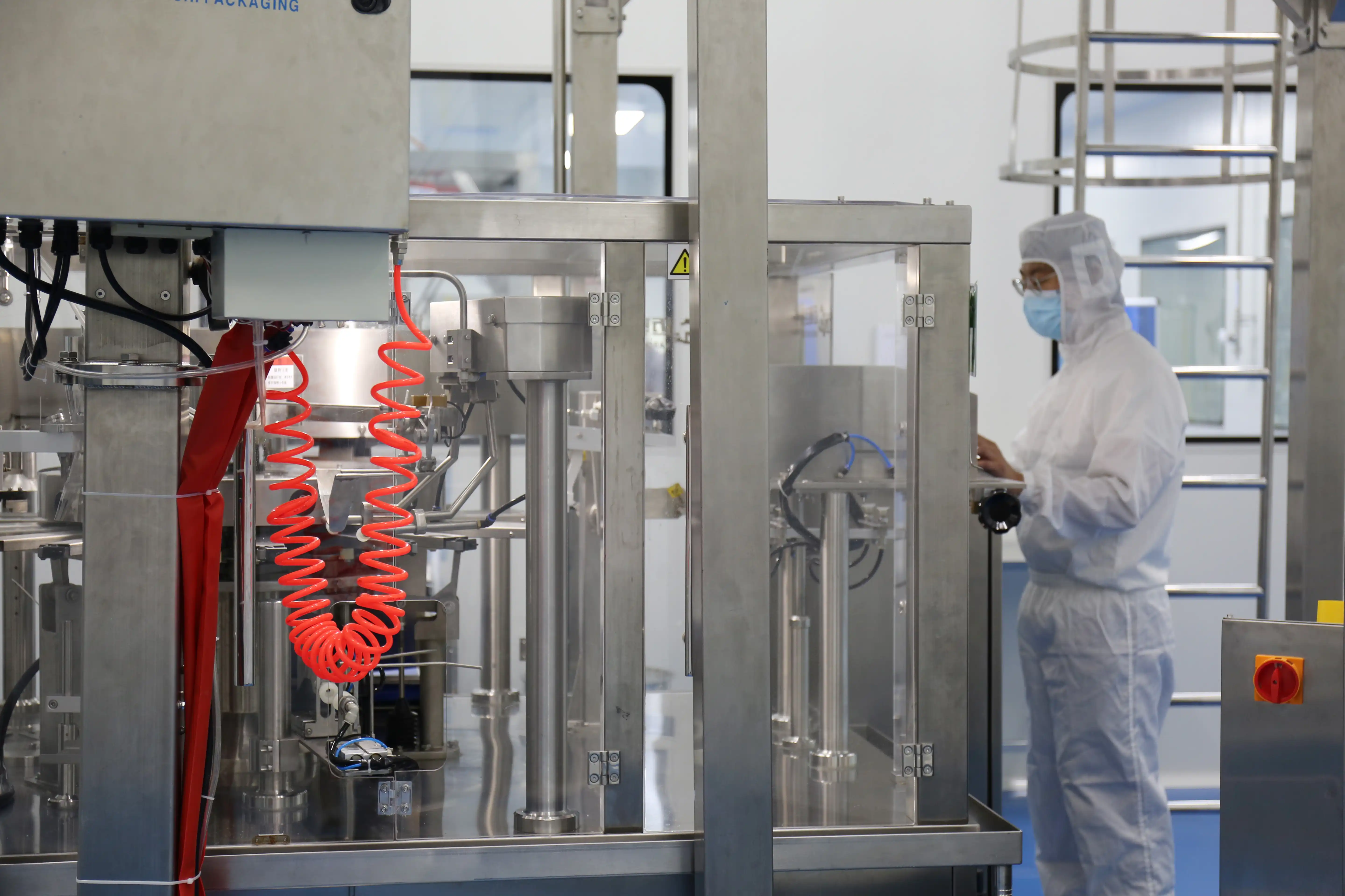 研发中心 6 1764209912-001A9218