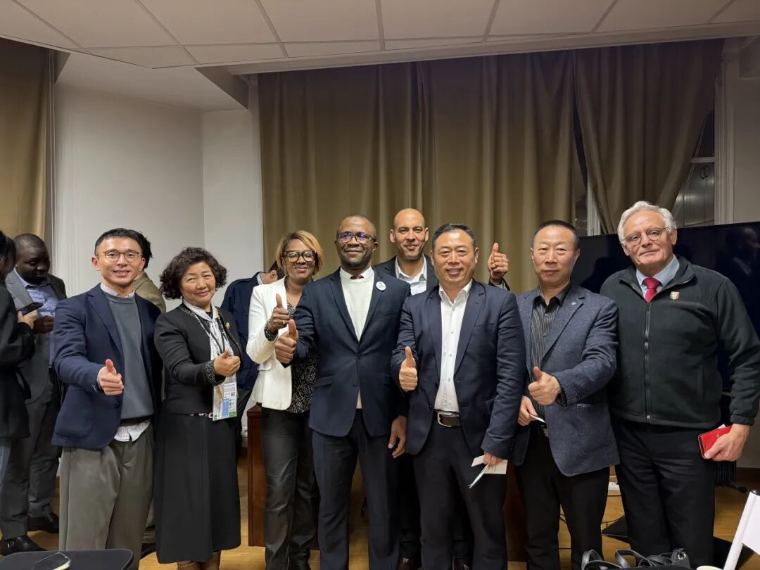 “牧哈哈纳米晶氟苯尼考粉”亮相2026巴黎国际农业博览会 16 frc 0a9dc227e12d8e1a3be7df9e818c1697