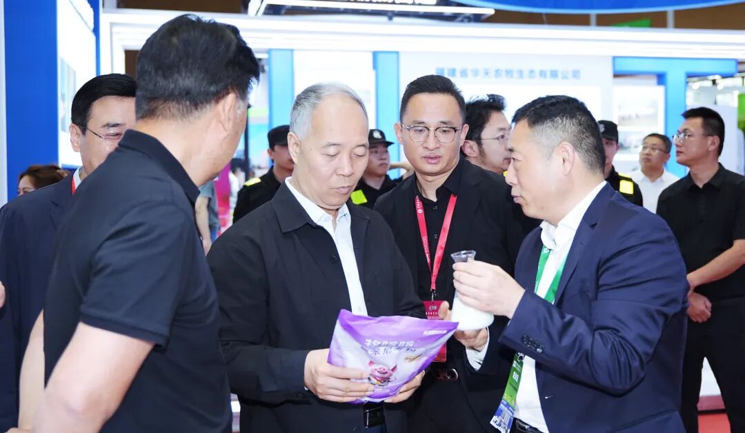 收获多家头部养殖集团高度关注,牧哈哈畜博会现场“名场面”揭秘! 2 frc 48e9b7cbfbae73f451accad8624077a7